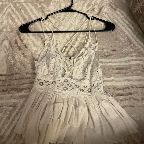 Free People Tops - White free people tank
